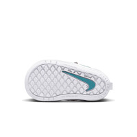 Nike zapatilla multideporte bebe NIKE PICO 5 (TDV) vista trasera